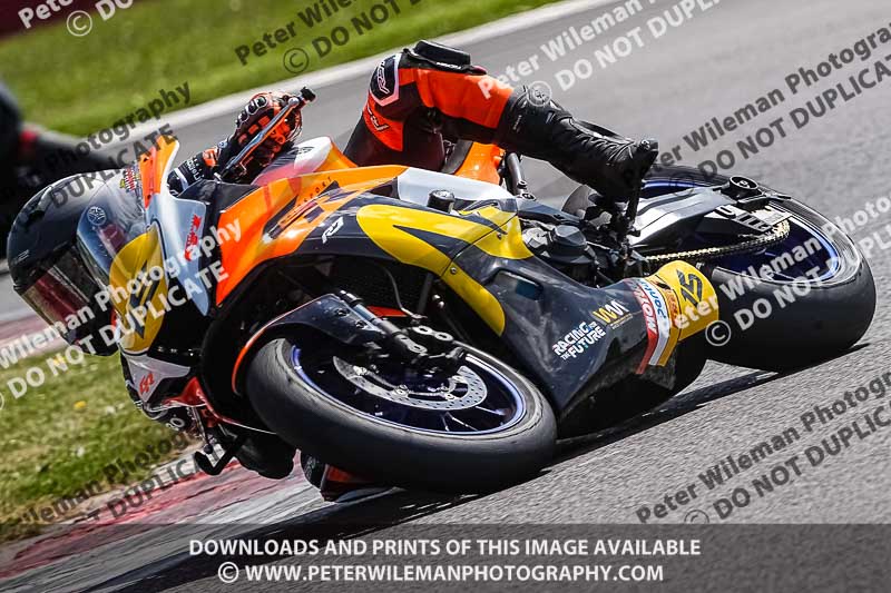 donington no limits trackday;donington park photographs;donington trackday photographs;no limits trackdays;peter wileman photography;trackday digital images;trackday photos